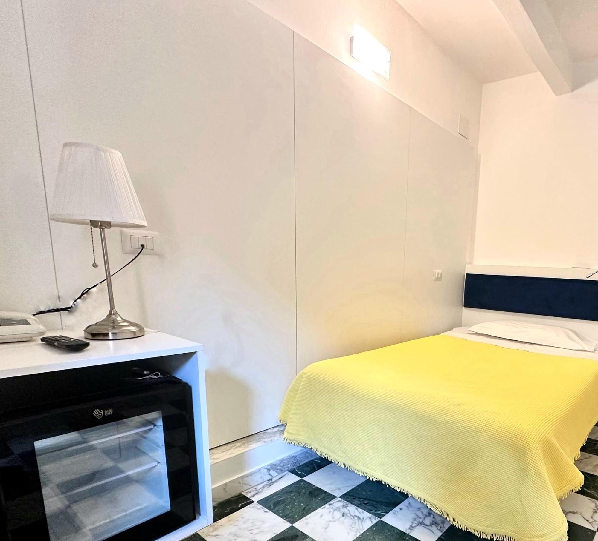 Albergo Hotel Raffaello Urbino Kültér fotó